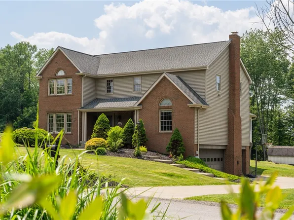 215 Warren Rd, Warrendale, PA 15086