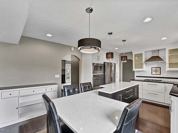 4th image of 119 Normandy Dr