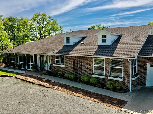 324 Falcon Ln, Eufaula, OK 74432