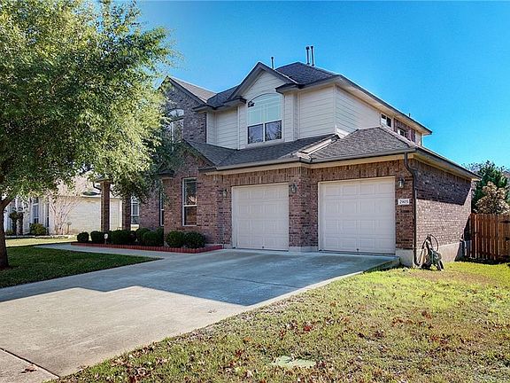 3rd image of 2905 Onslow Dr
