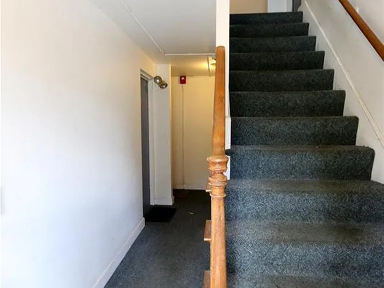 48 Kirkland St #2 — Photo 9