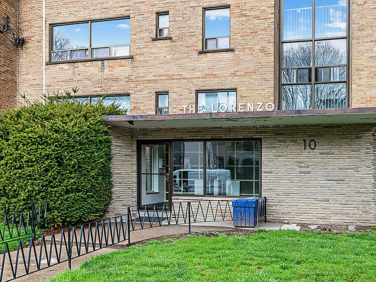 10 Hill Heights Rd — Photo 24