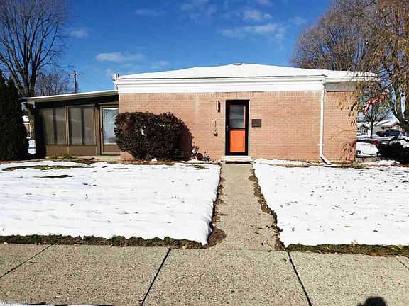 5th image of 29311 Malvina Dr