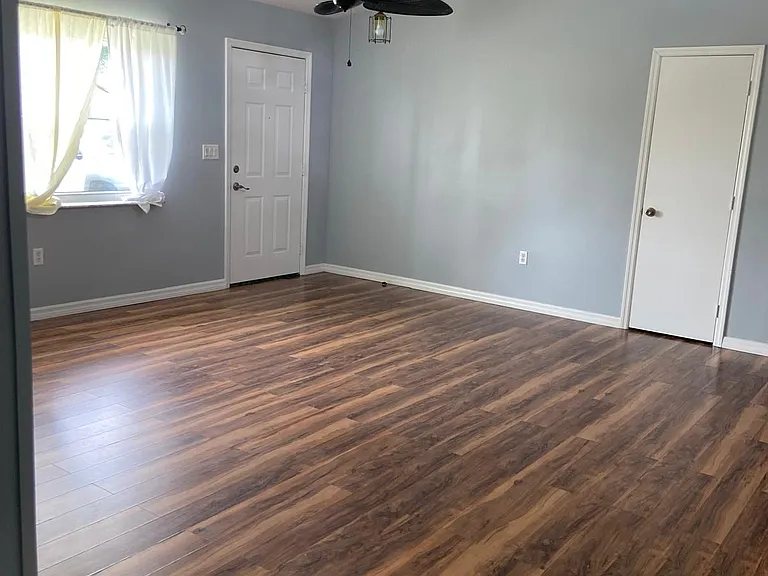 658 Caribou Ct — Photo 15