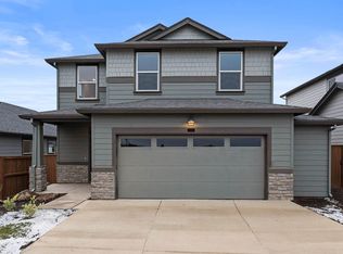 21244 SE Pelee Dr, Bend, OR 97702