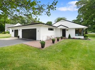 6470 Fieldson Rd, Dayton, OH 45459