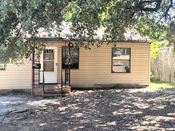4817 Thurston Rd, River Oaks, TX 76114