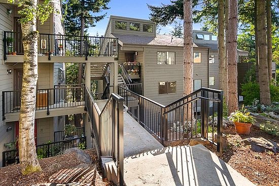 Cherry Crest Vista in coveted Bellevue school district. Unit is middle floor and comes with parking space 23 and 47.