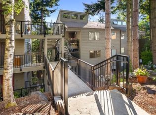 12505 NE 23rd Pl APT A3, Bellevue, WA 98005