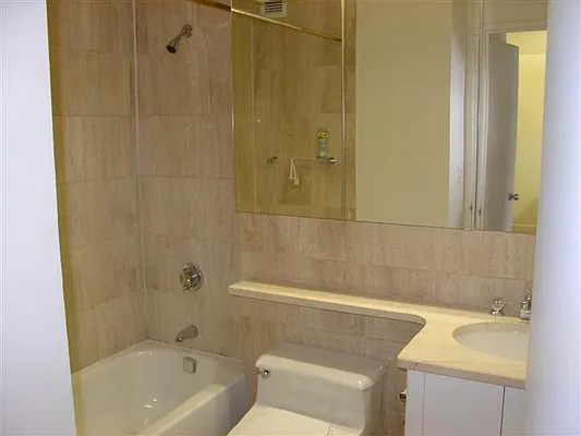 Rented by Luxury Habitat | media 35