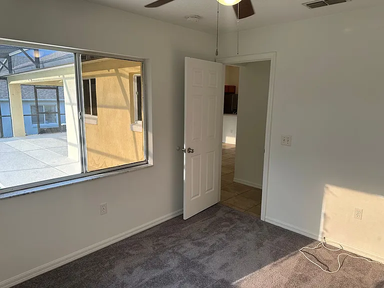 838 Hillcrest Dr — Photo 18