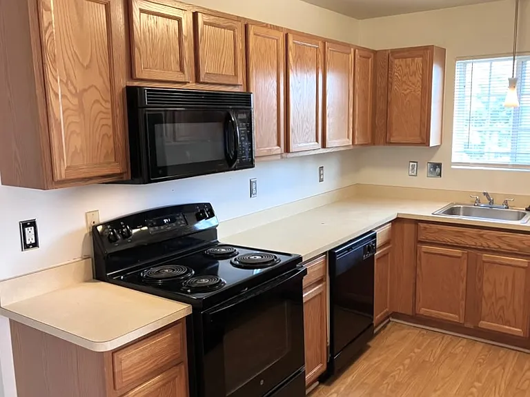 23338 Poplar Dr #88 — Photo 7