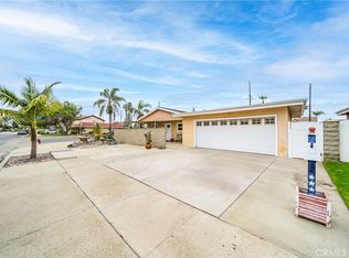 9611 Albacore Dr, Huntington Beach, CA 92646