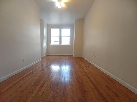 2nd image of 1938 N Kimball Ave #2