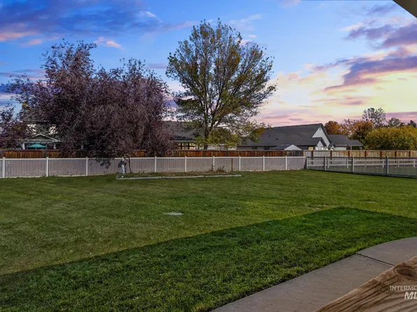 11360 W Lake Hazel Rd, Boise, ID 83709
