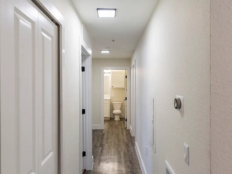 Addison Landing — Photo 14