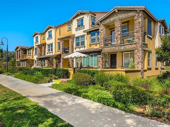 2nd image of 490 Prosperity Dr