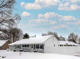 411 Van Roen Rd, Utica, NY 13502