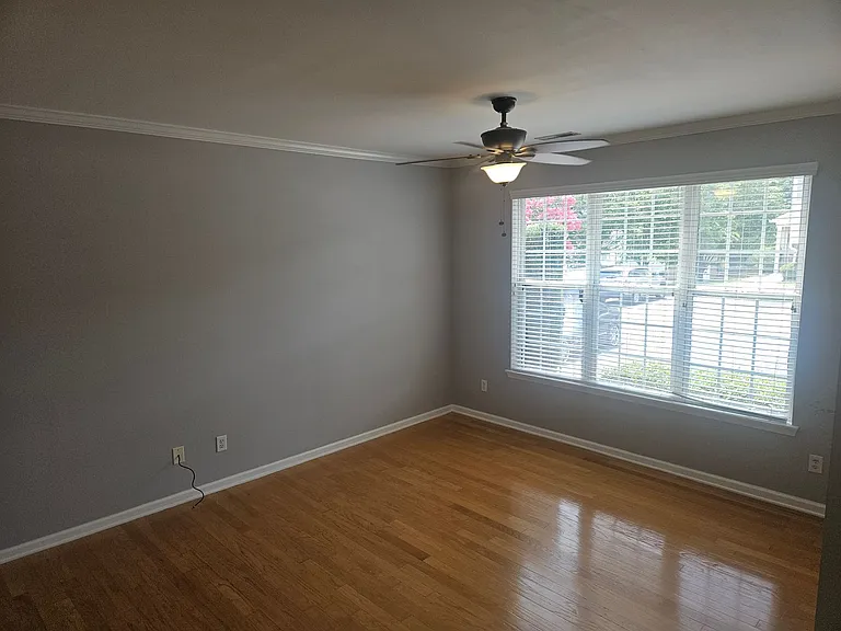 5714 Clearbay Ln — Photo 3