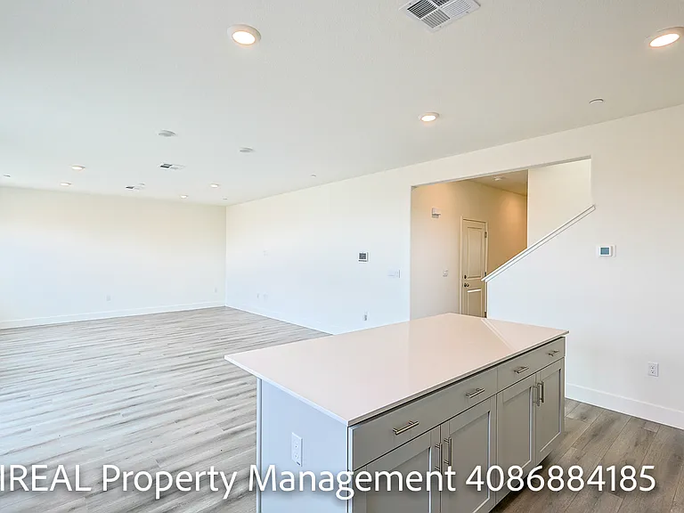 3128 Balance Cir — Photo 12