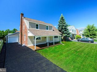 431 Holmes Rd, Morton, PA 19070