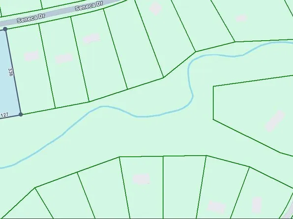 Seneca Dr, Milford, PA 18337