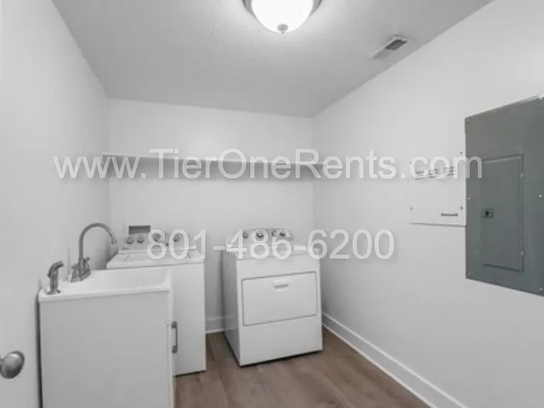 3818 E Rose Hearty Ln — Photo 19