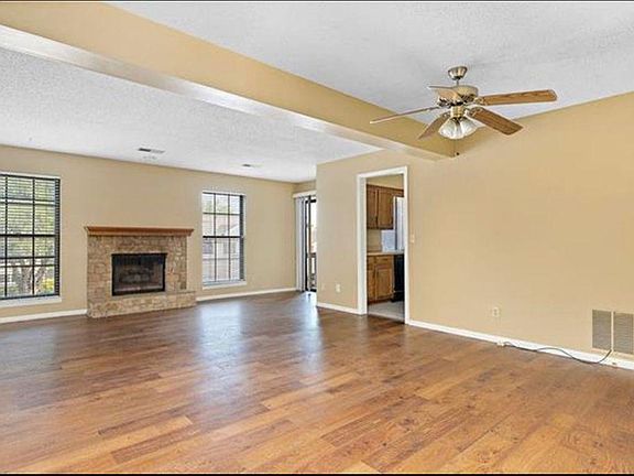 4th image of 12753 W 110th Ter