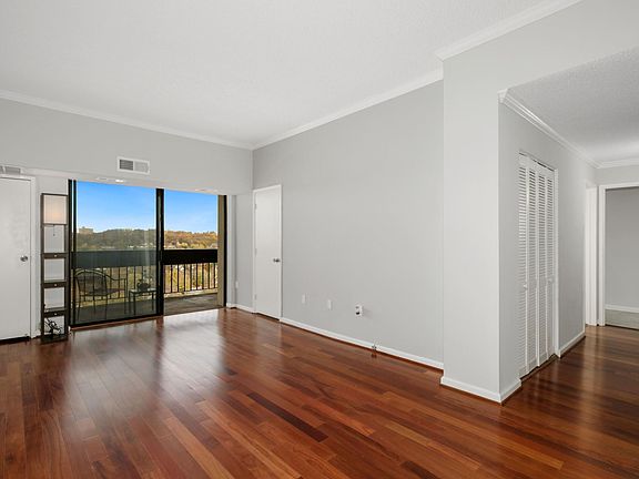 Open concept floor plan