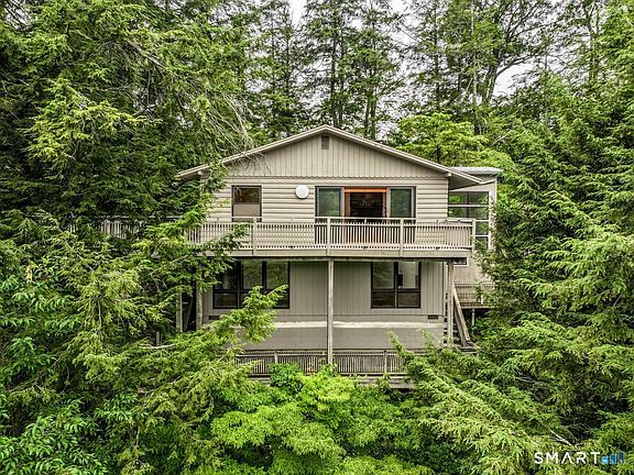 4th image of 153 Green Pond Road