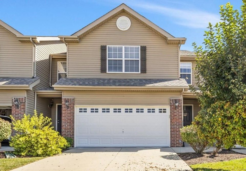 1st image of 869 Foxgrove Dr