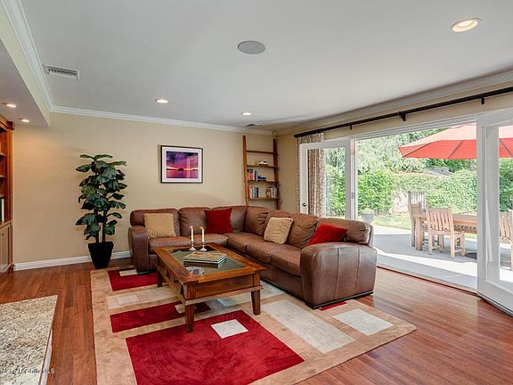 3rd image of 1717 Bonita Vista Dr