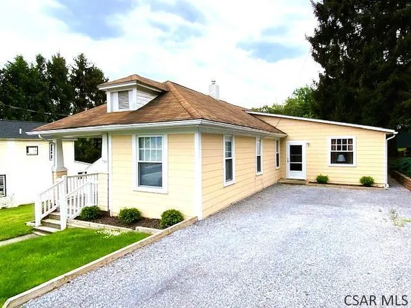 309 Blue Diamond St, Johnstown, PA 15902