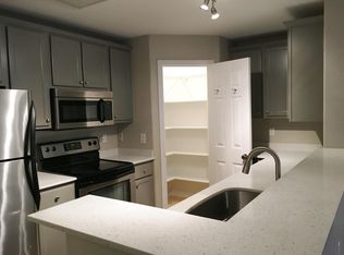 250 Springtree Ln, West Linn, OR 97068