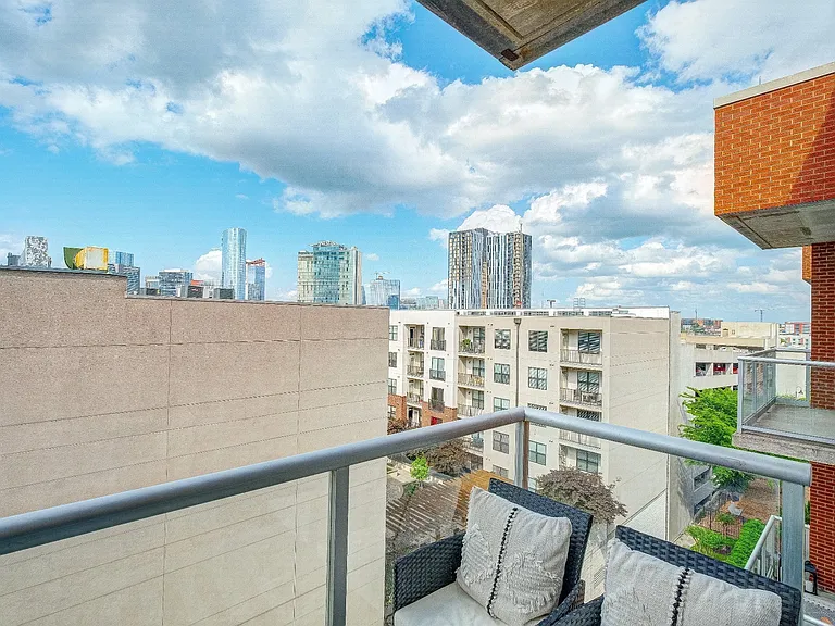 600 12th Ave S #738 — Photo 30