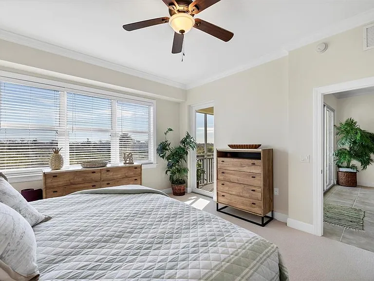 8541 Amberjack Cir #203 — Photo 21