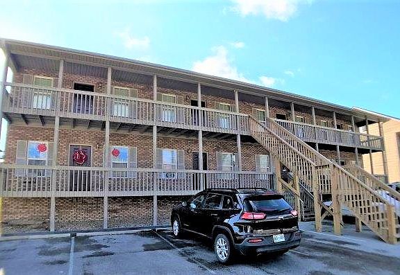 2nd image of 539 S Old Sevierville Pike #7