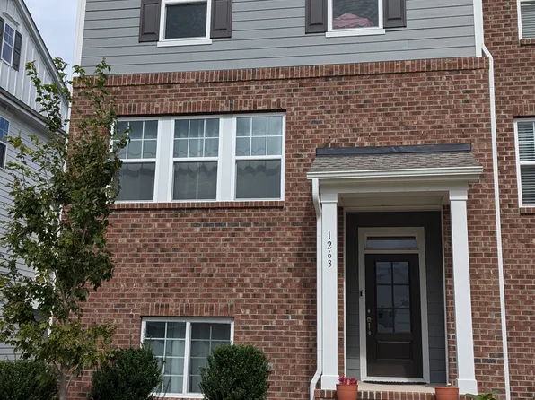 1263 Herb Garden Way, Apex, NC 27502