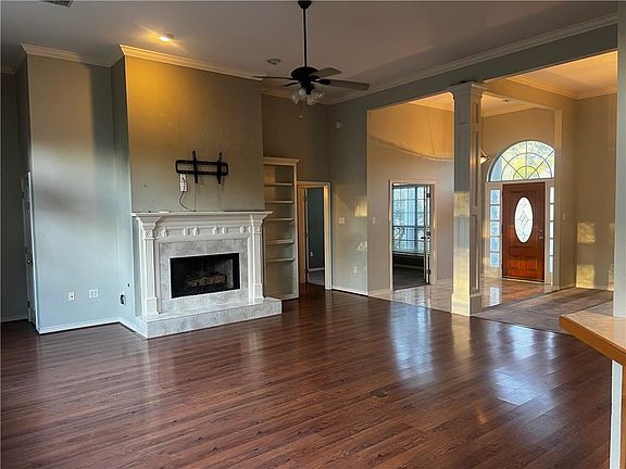 2nd image of 296 Forest Brook Blvd