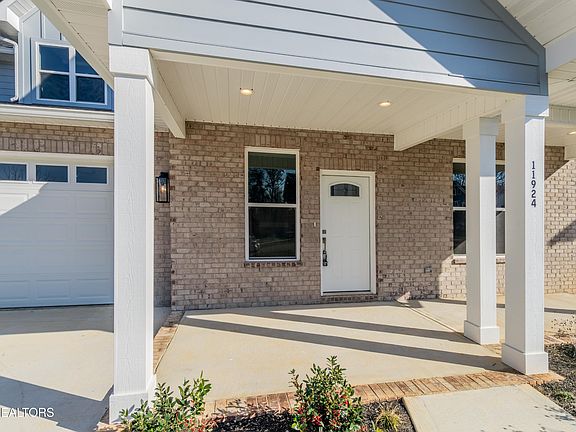 4th image of 11924 Cordial Ln #16