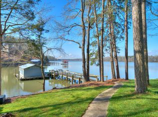 8841 Bracebridge Ct, Charlotte, NC 28278