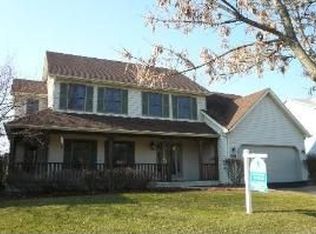 2553 Millington Ln, Aurora, IL