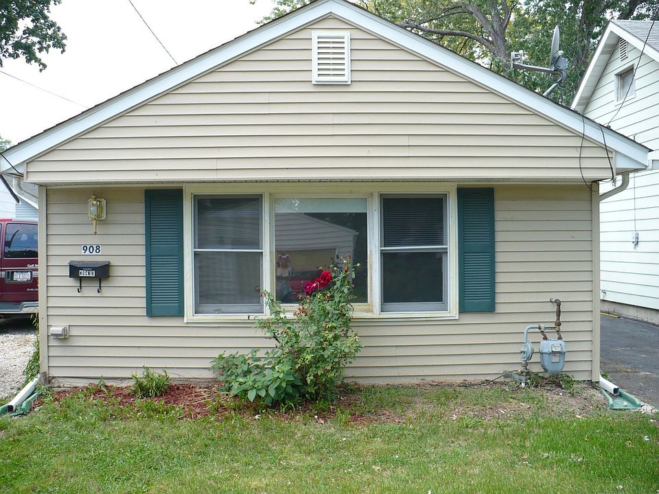 908 Bellevue Willoughby