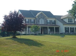 17485 Francis Farm Pl, Hamilton, VA 20158