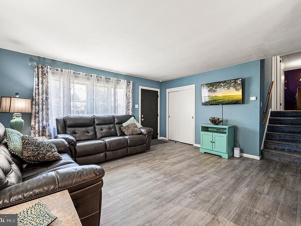 House on the hill パンツ　3点セット　70 234 Talbot Dr, Broomall, PA 19008 | Zillow
