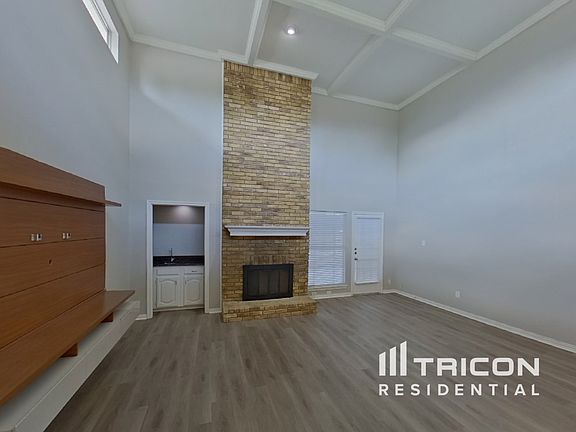 3rd image of 10144 Desert Willow Dr