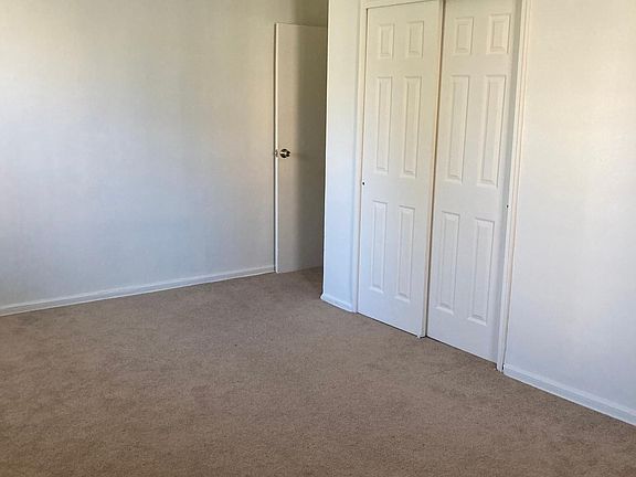 3rd image of 2 Windsor Ter APT 3B