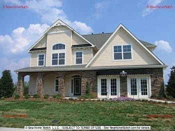 4th image of 103 Rain Berry Dr
