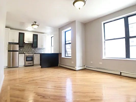Rented by Bohemia Realty Group | media 6