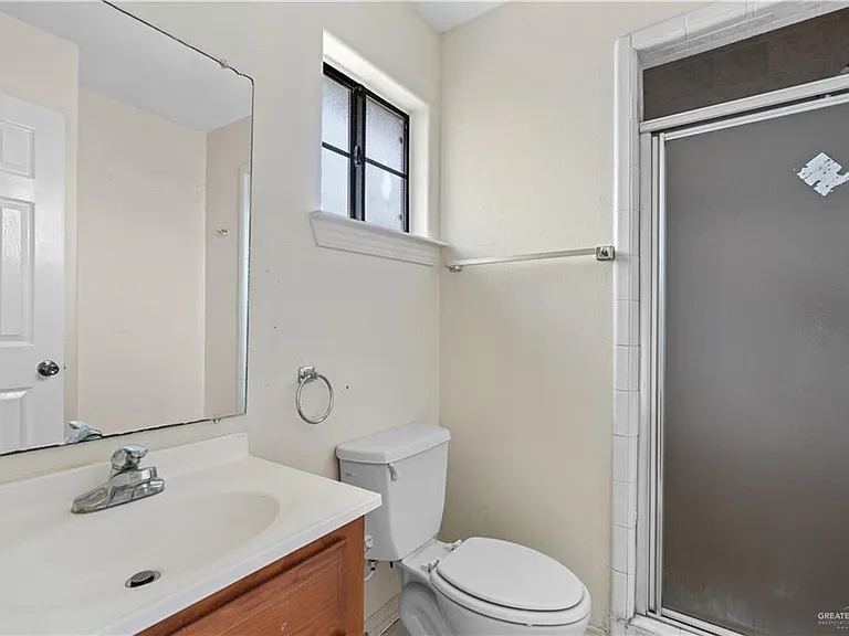 2606 Charleston Ln — Photo 11
